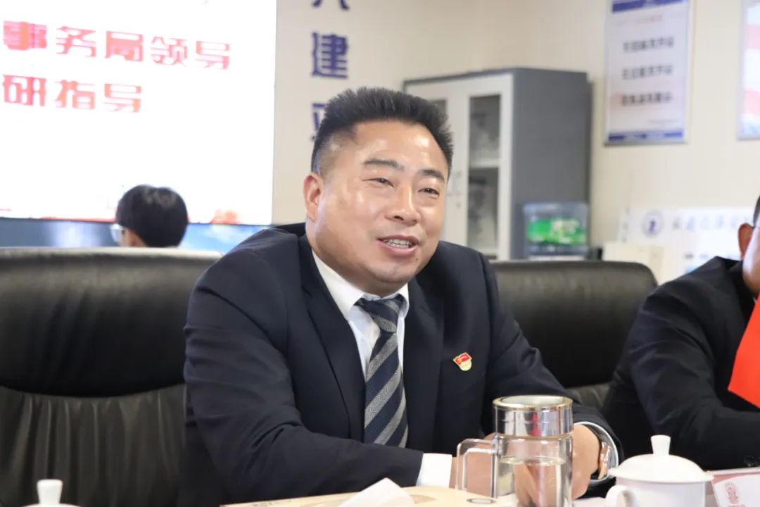 紅河州退役軍人事務局副局長陸錦鋒一行到云南眾安調研交流