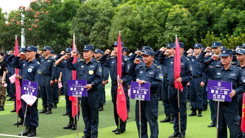 千錘百煉淬鐵軍 愛國奉獻鑄忠誠